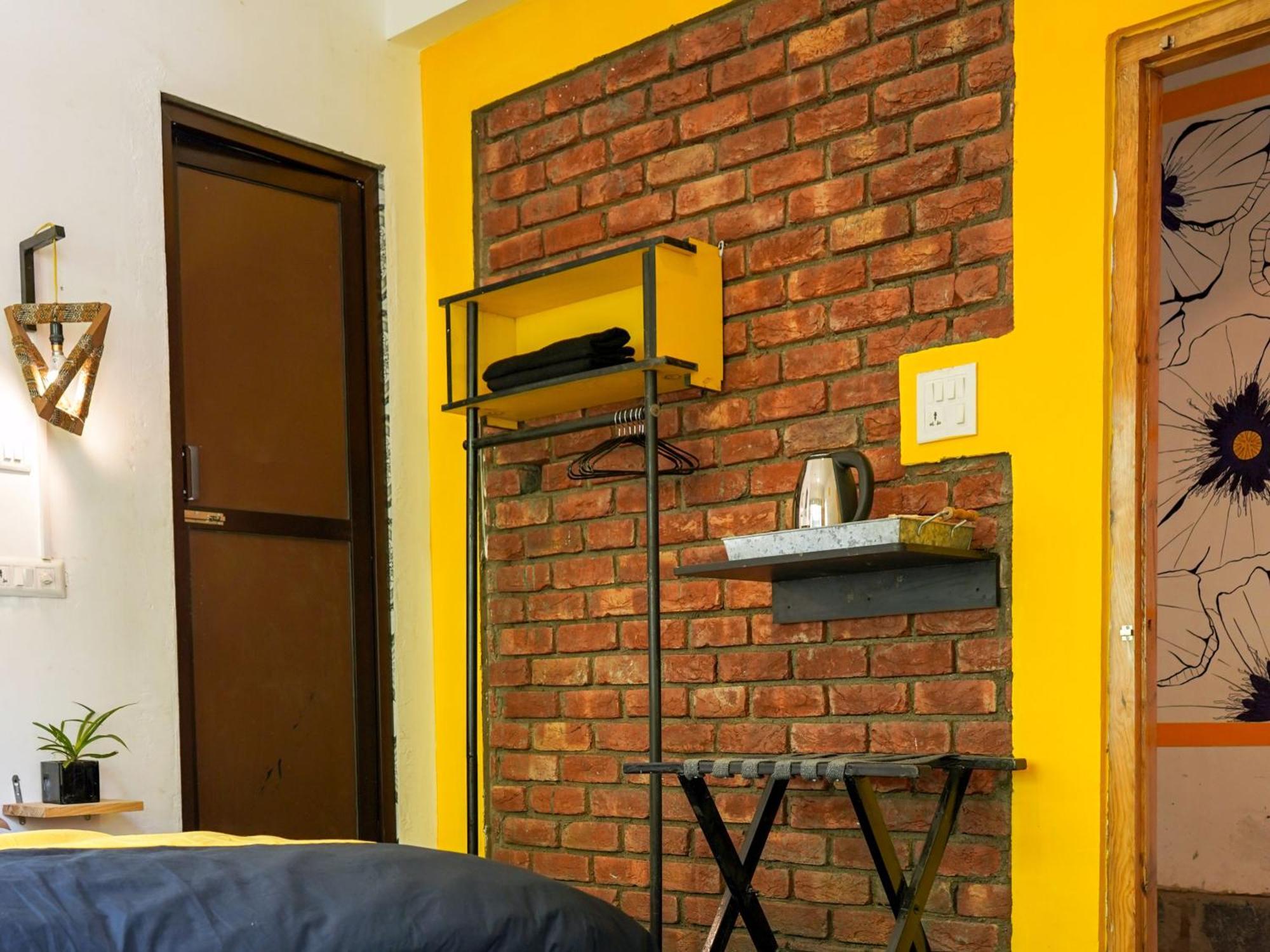 The Hosteller Mcleodganj, Upper Bhagsu ماكليود غانج المظهر الخارجي الصورة