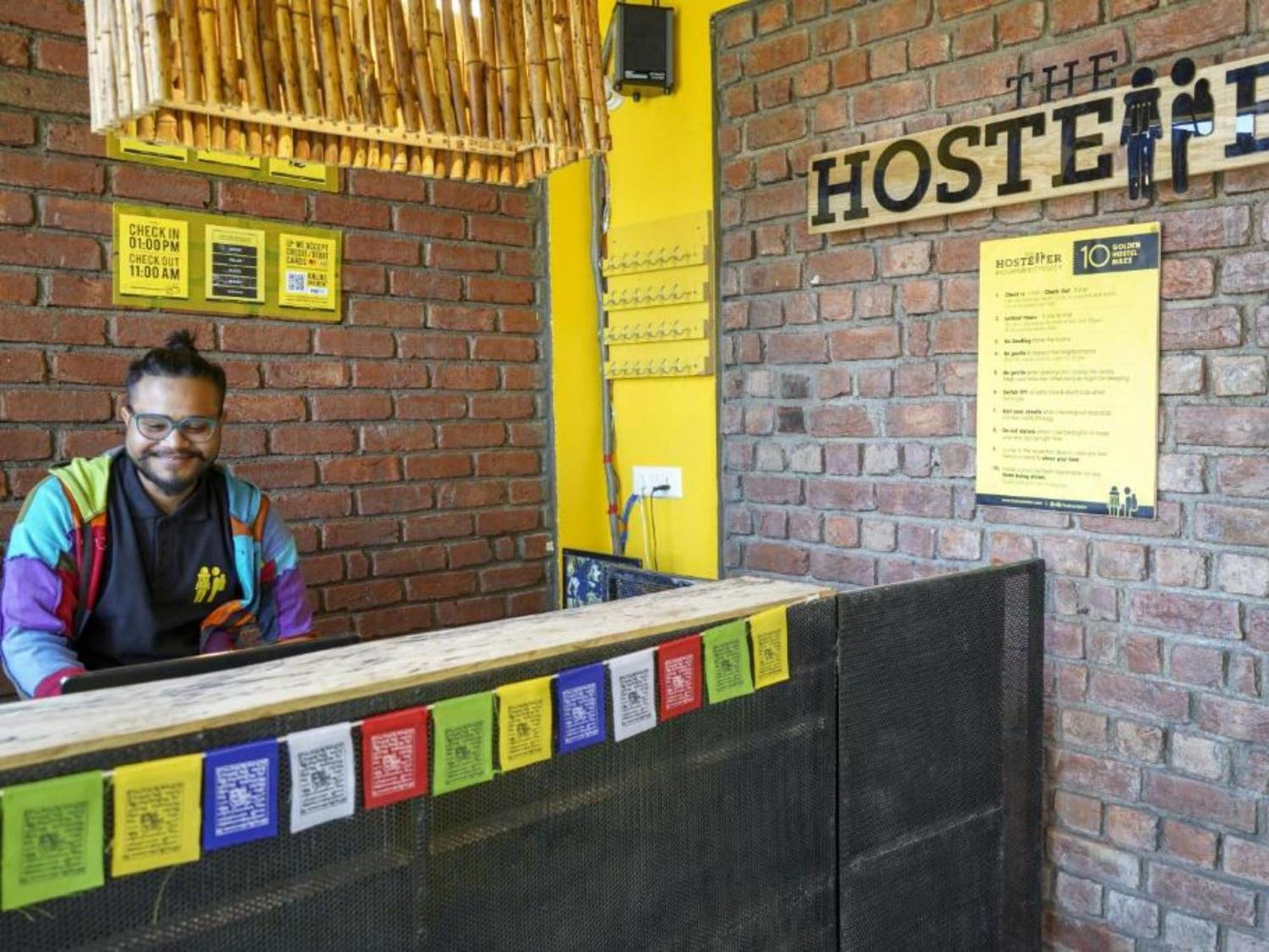 The Hosteller Mcleodganj, Upper Bhagsu ماكليود غانج المظهر الخارجي الصورة