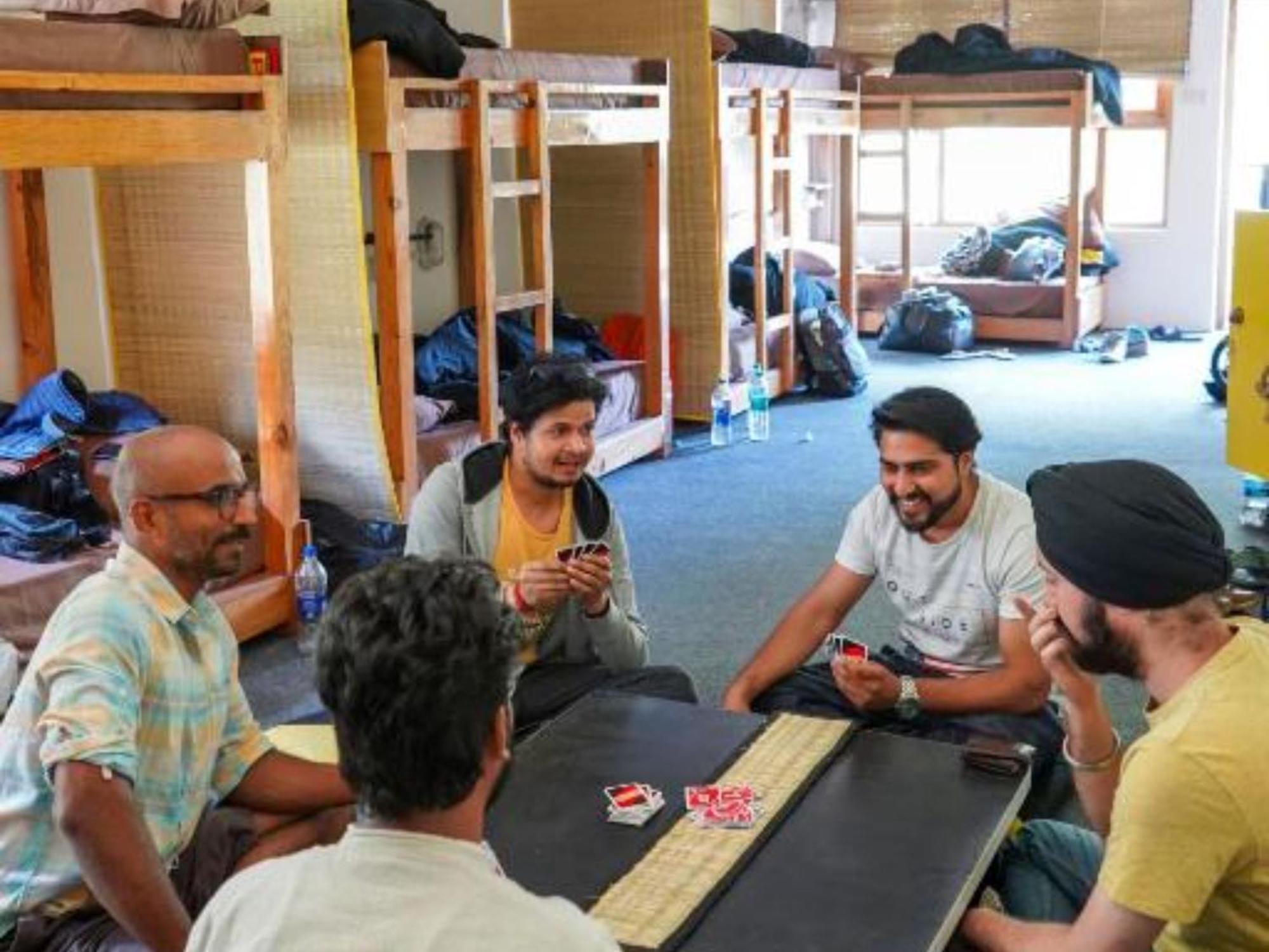 The Hosteller Mcleodganj, Upper Bhagsu ماكليود غانج الغرفة الصورة